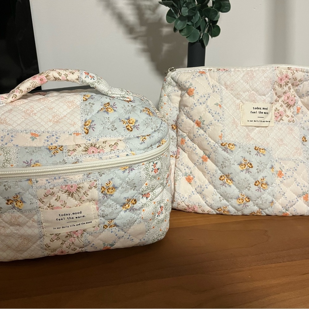 Quilted Floral Cosmetic Bag Set - Pastel Floral